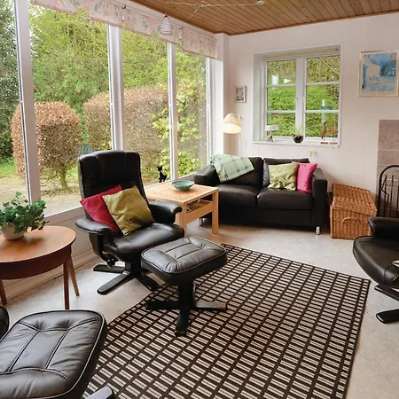 Three-bedroom In Sydals