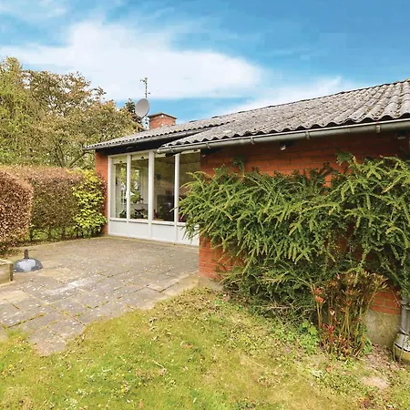 Three-bedroom In Sydals